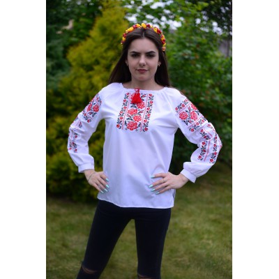 Embroidered blouse "Pure Sweetness"